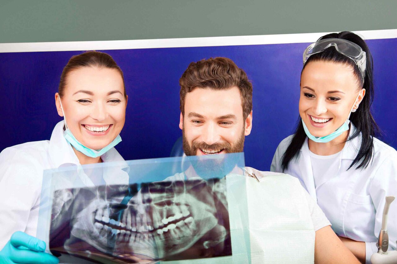 https://topcrayons.com/demos/dentist-1/wp-content/uploads/2020/01/post-13-1280x854.jpg