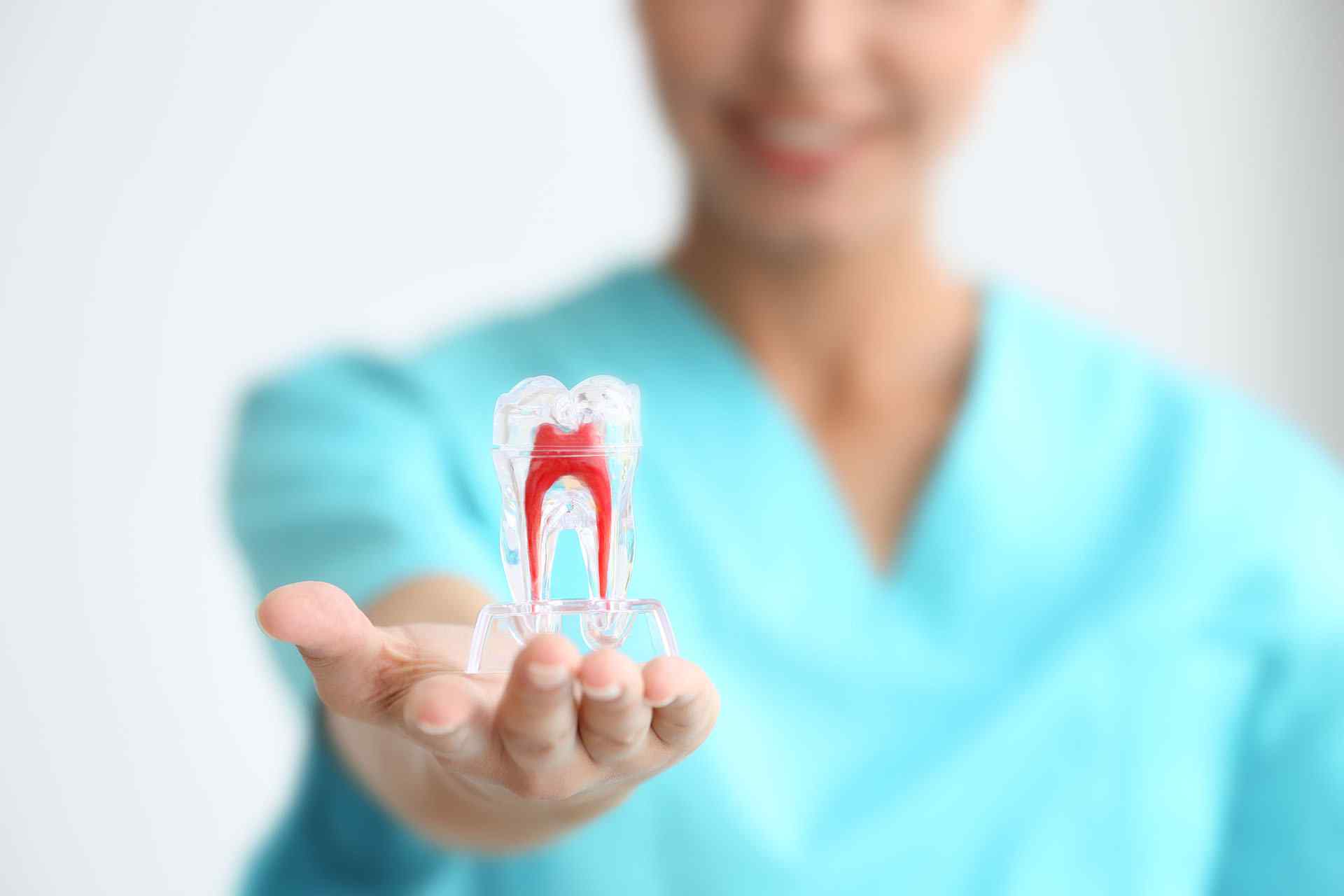 https://topcrayons.com/demos/dentist-3/wp-content/uploads/2020/02/background_about_us.jpg